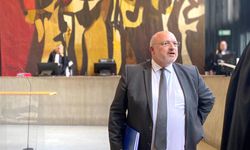 Yolsuzluk depremi: Lille Belediye Başkanı görevden uzaklaştırıldı