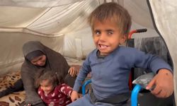 Gazze'de ilaç yok: 9 yaşındaki Elin menenjitten öldü