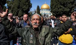 Ramazan’ın ilk cumasında Aksa ablukası: Sosyal medya tepkili