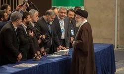 İran'da yeni lider için gizli ve uzaktan oylama