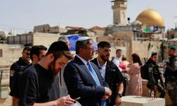 Ben-Gvir'den Kudüs'te 300 bin İsrailliye silah ruhsatı