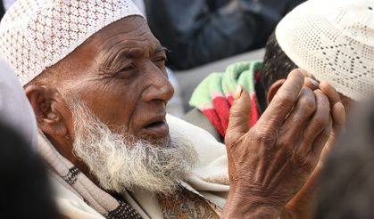 Bishwa İçtiması İçin Toplanan Bangladeşli Müslümanlar📷