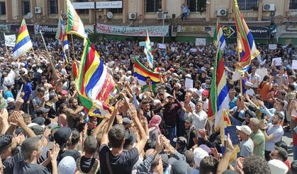 Esed yönetimi Suriye'nin birçok ilinde protesto edildi