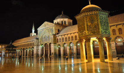 Emevi Camii'nin kapıları Daily Ummah için açıldı