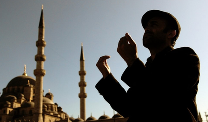 Ramazan ayında "kalbi ve manevi ibadete geçmeyi önceleyin" tavsiyesi