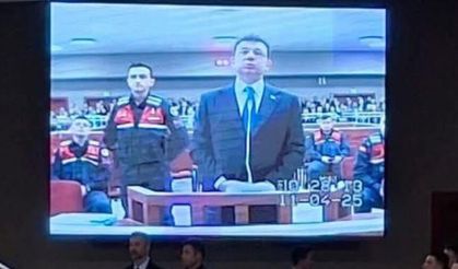 İmamoğlu'nun "hakaret", "tehdit" ve "hedef gösterme" suçlarından yargılandığı dava ertelendi