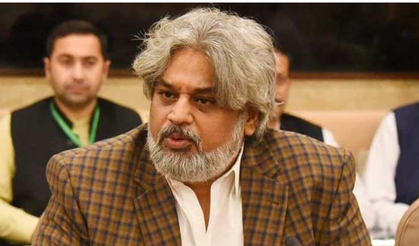 Pakistanlı vekilden sert çıkış: “Hindistan’a 48 füze fırlatmalıyız”