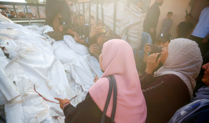 İsrail, Gazze’de okula saldırdı: 13 Filistinli şehit