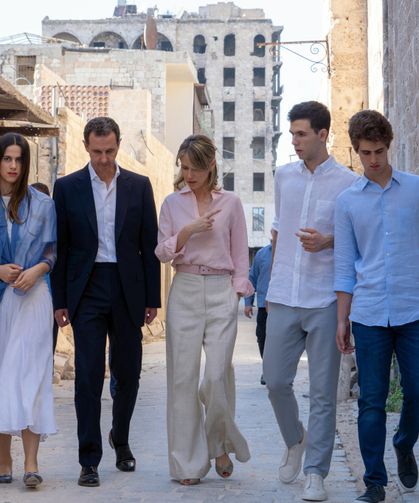 Esed ailesinin lüks hayatı sızdırıldı: Diktatör doktorluğa mı dönüyor?