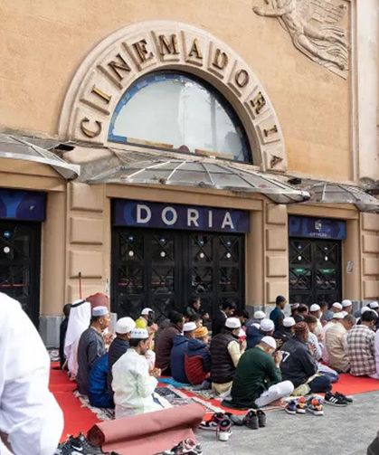 Vatikan önünde namaz: Eski görüntülerle algı operasyonu