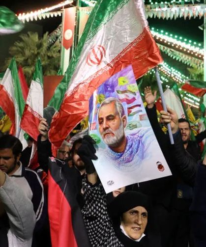 Axios: Devrim Muhafızları subayları Lübnan'ı terk ediyor