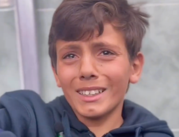 Gazzeli çocuk Nemir: "Büyüyünce onların benim başımı ezdikleri gibi ben de onların başlarını ezeceğim"
