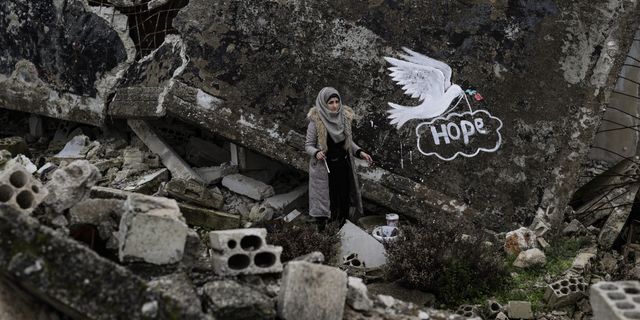 Suriyeli Kadın Grafiti Sanatçısı Selam Hamid📷