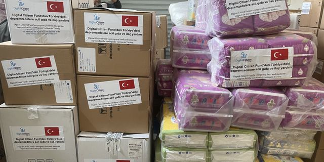 "Afganistan Robotik Kızlar Ekibi"nden Deprem Bölgesine Yardım