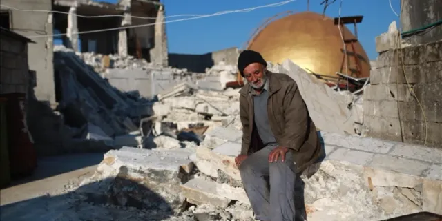 BAE'den Suriye'ye Ek Deprem Yardımı