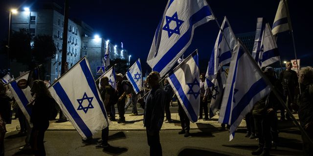 İsrail'de protestolar devam ediyor