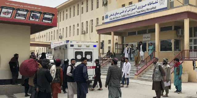 Taliban'ın üst düzey yöneticisi bombalı saldırıda hayatını kaybetti