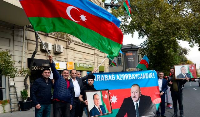 Azerbaycan, Ermenistan'dan ordusunu Karabağ'dan çekmesini talep etti