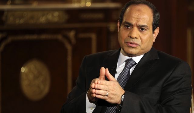 Sisi: Ekonomik krize karşı Allah’a sarılalım