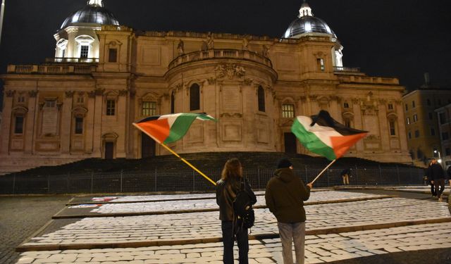 İsrail'in saldırılarında ölen Filistinli çocuklar Roma'da anıldı