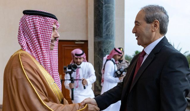 Suudi Arabistan Dışişleri Bakanı, Suriyeli mevkidaşıyla ilişkileri ele aldı