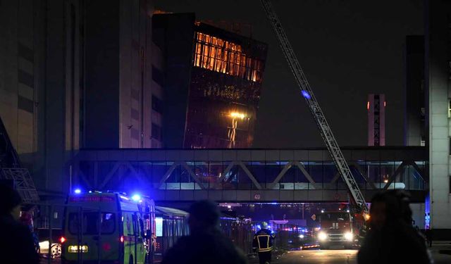 Moskova'da konser salonuna terör saldırısı düzenlendi