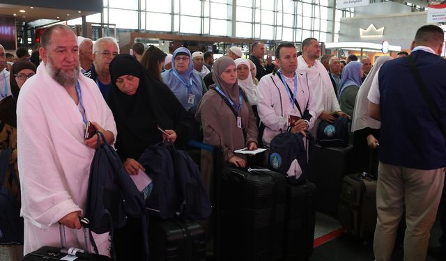 Kosova'dan ilk hacı kafilesi yola çıktı