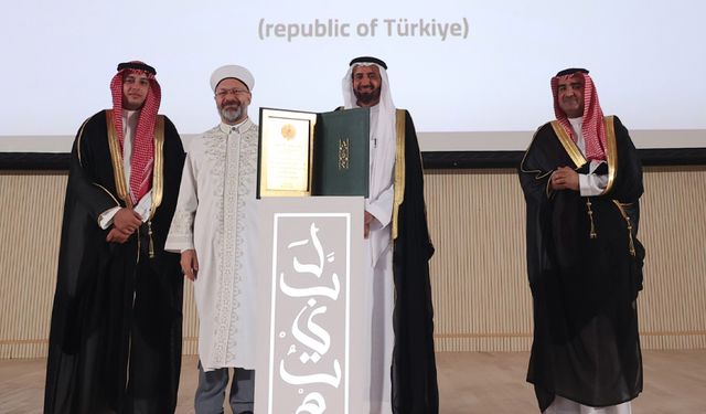 Suudi Arabistan Hac ve Umre Bakanlığından Diyanet İşleri Başkanlığına ödül