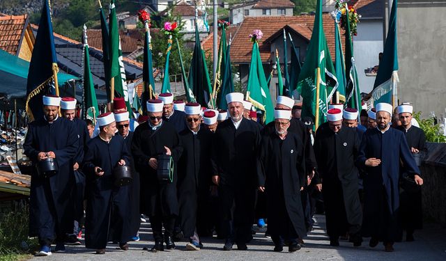 Bosna Hersek'teki 514'üncü Ayvaz Dede Şenlikleri'nin merkezi programı yapıldı