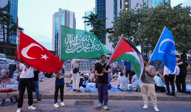 İsrail'in İstanbul Başkonsolosluğu önünde Filistin'e destek eylemi