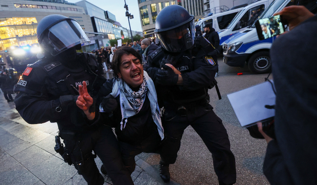 Fransa'da "intifada" diye bağıran Filistin destekçisi hapis cezasıyla karşı karşıya!