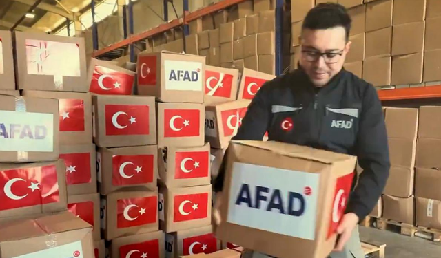 AFAD, Münbiç'te 1365 aileye gıda kolisi ulaştırdı