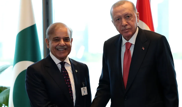 Pakistan Başbakanı Şerif: Türkiye'ye minnettarız
