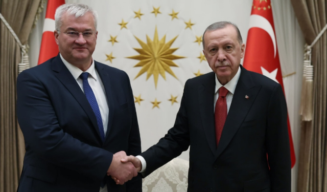 Ukraynalı Bakan Sybiha: "Dünya diplomasisinin merkez üssü Türkiye'de"