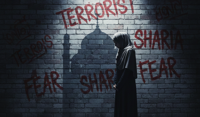 Fransa'daki "İslamofobik" anketin arkasından BAE çıktı