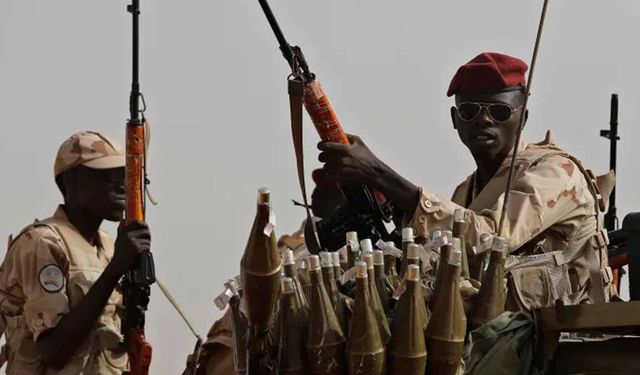 Sudan'da şiddetli çatışmalar devam ediyor