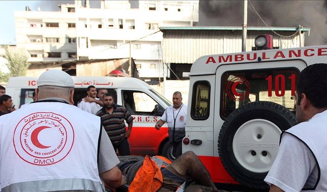 Gazze'de şafak vaktinden bu yana 21 sivil hayatını kaybetti