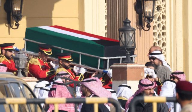 Kuveyt'te iki donanma askeri görev başında hayatını kaybetti