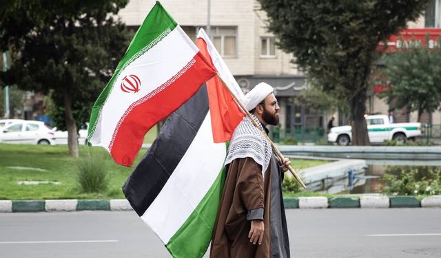 7 Ekim tereddüdü ve stratejik sabır: İran'ın sonu mu oldu?