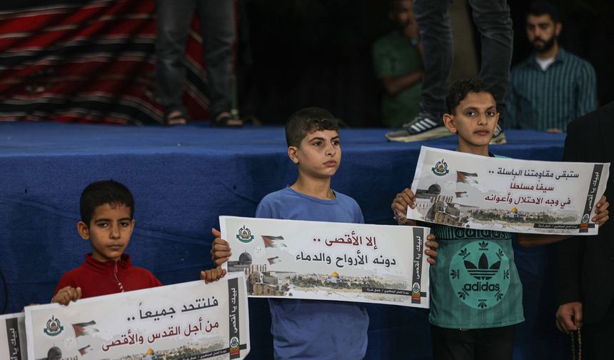 Gazze'de, Yahudilerin Mescid-i Aksa'ya baskınları protesto edildi