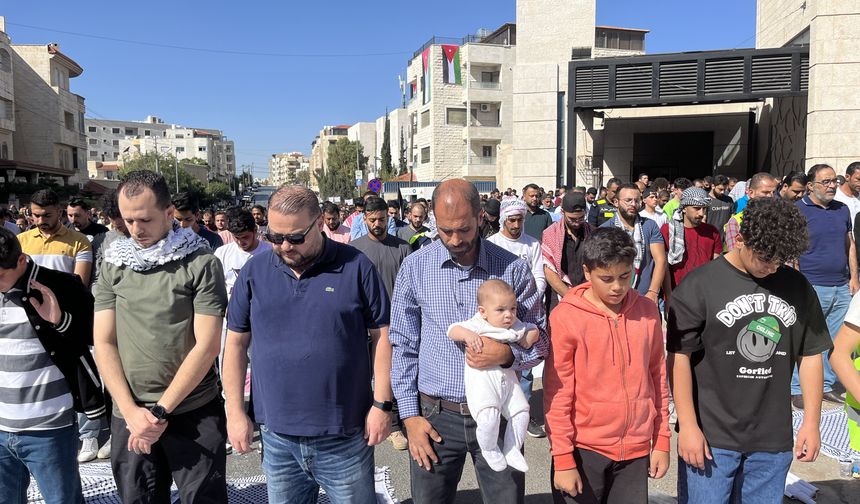 Binlerce Ürdünlü Filistin ile dayanışma yürüyüşü düzenledi