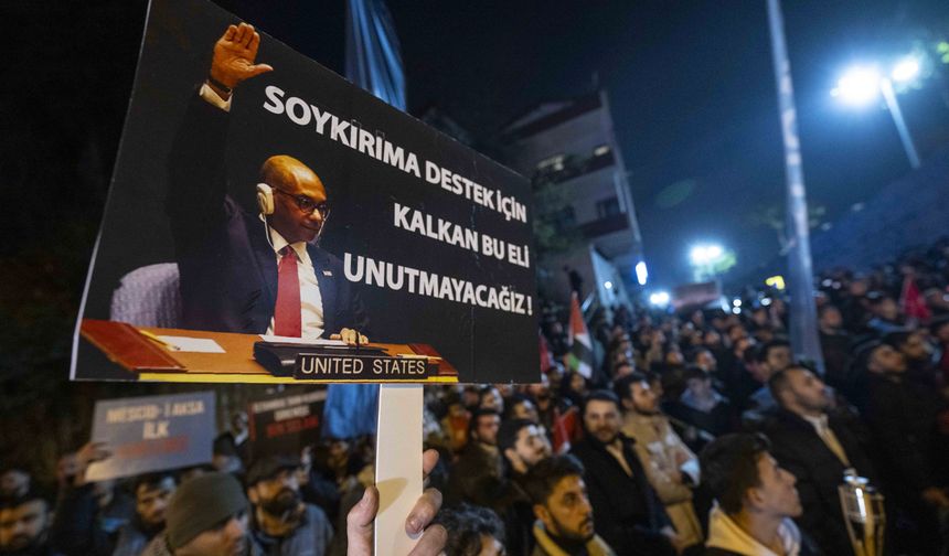 ABD'nin BMGK'de Gazze'de ateşkes tasarısını veto etmesine İstanbul'da tepki gösterildi