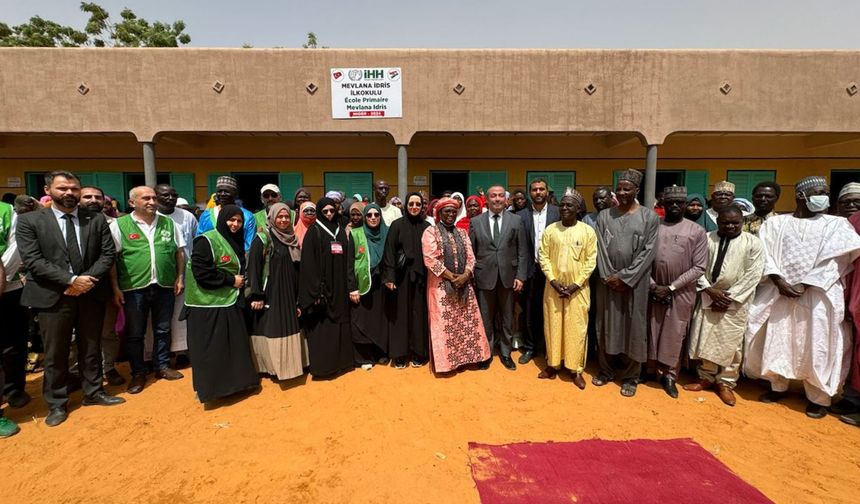 İHH'nin Nijer'de inşa ettiği ilkokulun açılışı yapıldı