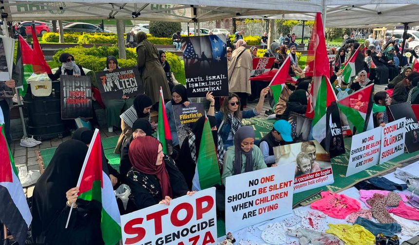 İHH'nin, Filistin için başlattığı oturma eylemi sürüyor