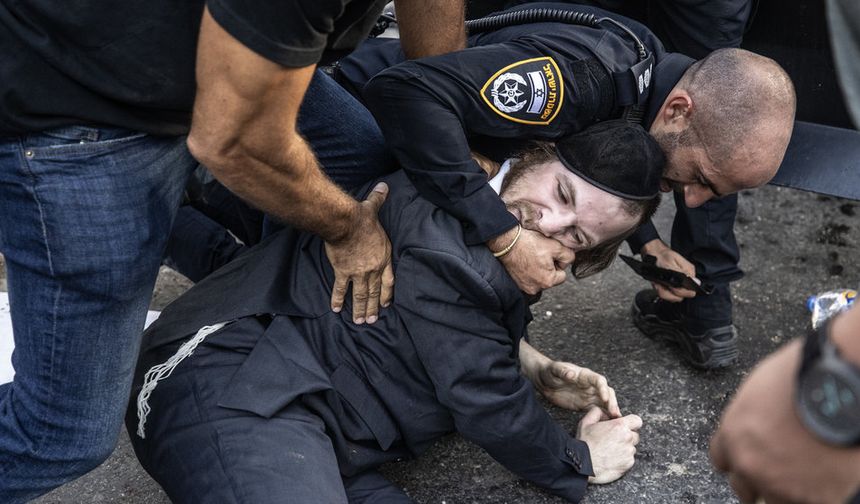 Kudüs'te İsrail polisi ile Yahudi bir grup arasında arbede yaşandı