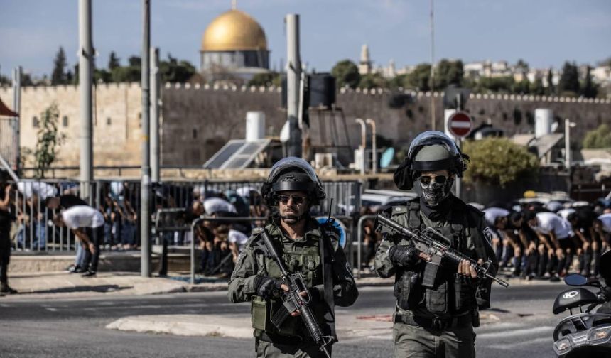 İsrail, Mescid-i Aksa'da cuma namazı kılınmasını 28 haftadır kısıtlıyor