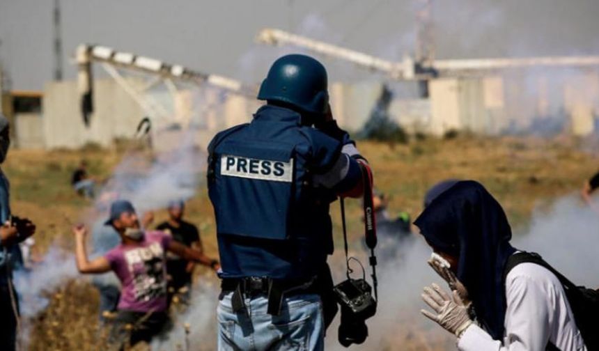 Hamas: Gazze Şeridi'ndeki gazeteciler, Filistin halkının gürleyen sesi olmayı sürdürüyor