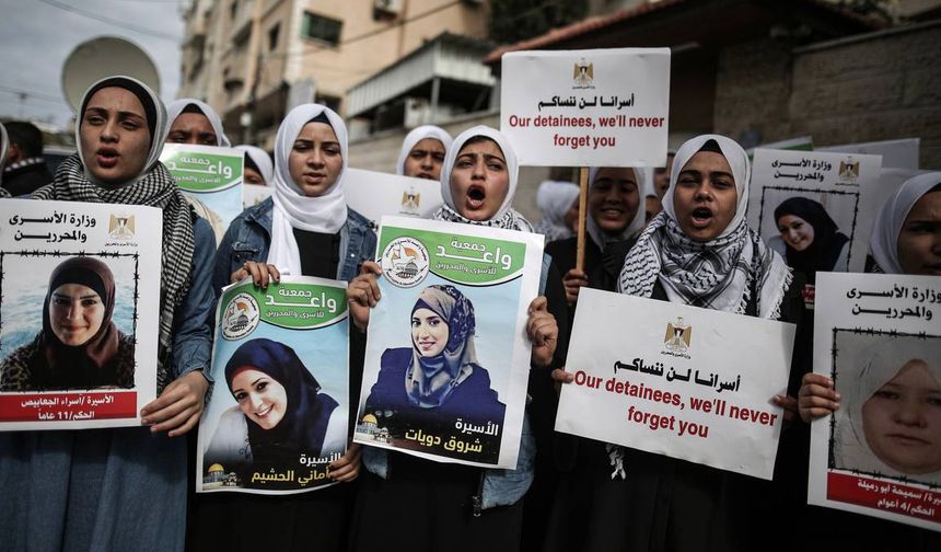 Filistinli 4 kadın gazeteci İsrail hapishanelerinde tutuklu