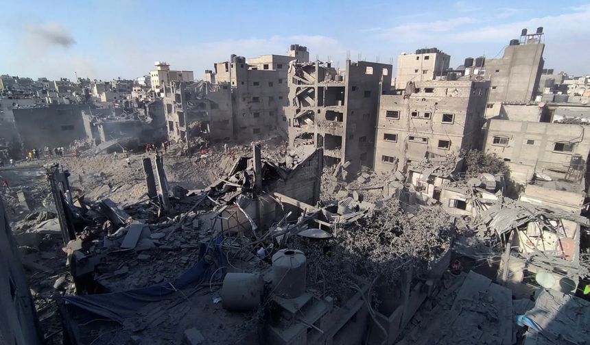 Gazze'deki Sivil Savunma: İsrail, Cibaliya'da bir haftada 300 evi yıktı