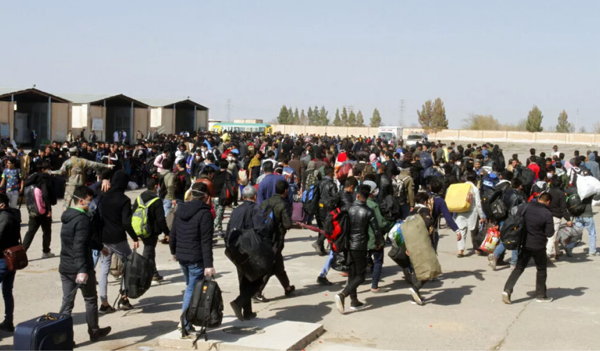 Taliban'dan kaçarak ABD'ye yerleşen Afganlara 7 gün verildi